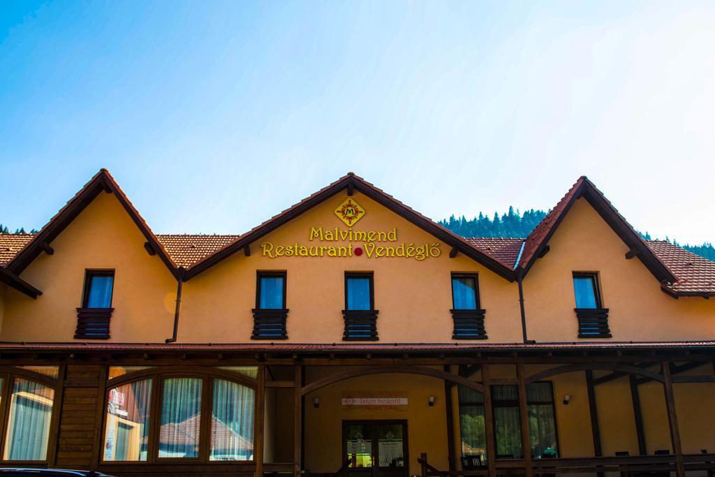 Pensiunea Malvimend Tulgheş Exteriér fotografie