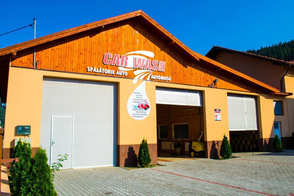 Pensiunea Malvimend Tulgheş Exteriér fotografie